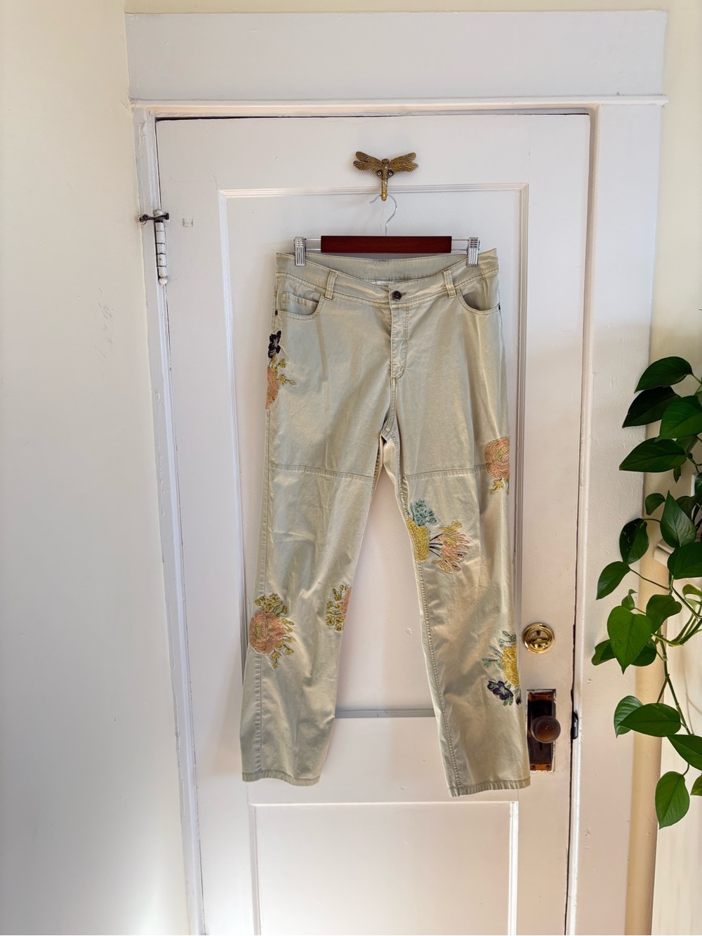 SUNDANCE Women’s Embroidered Floral Boho Garden Girl Pants Size 10